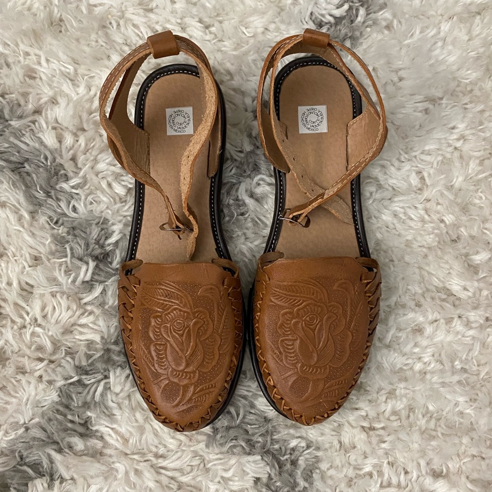 Women Handmade Mexican Huarache - Picture 3 of 10